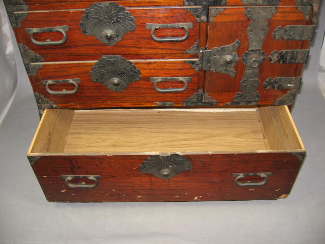 Antique Japanese Wooden Tansu Chest Of Drawers Trunk NR 6