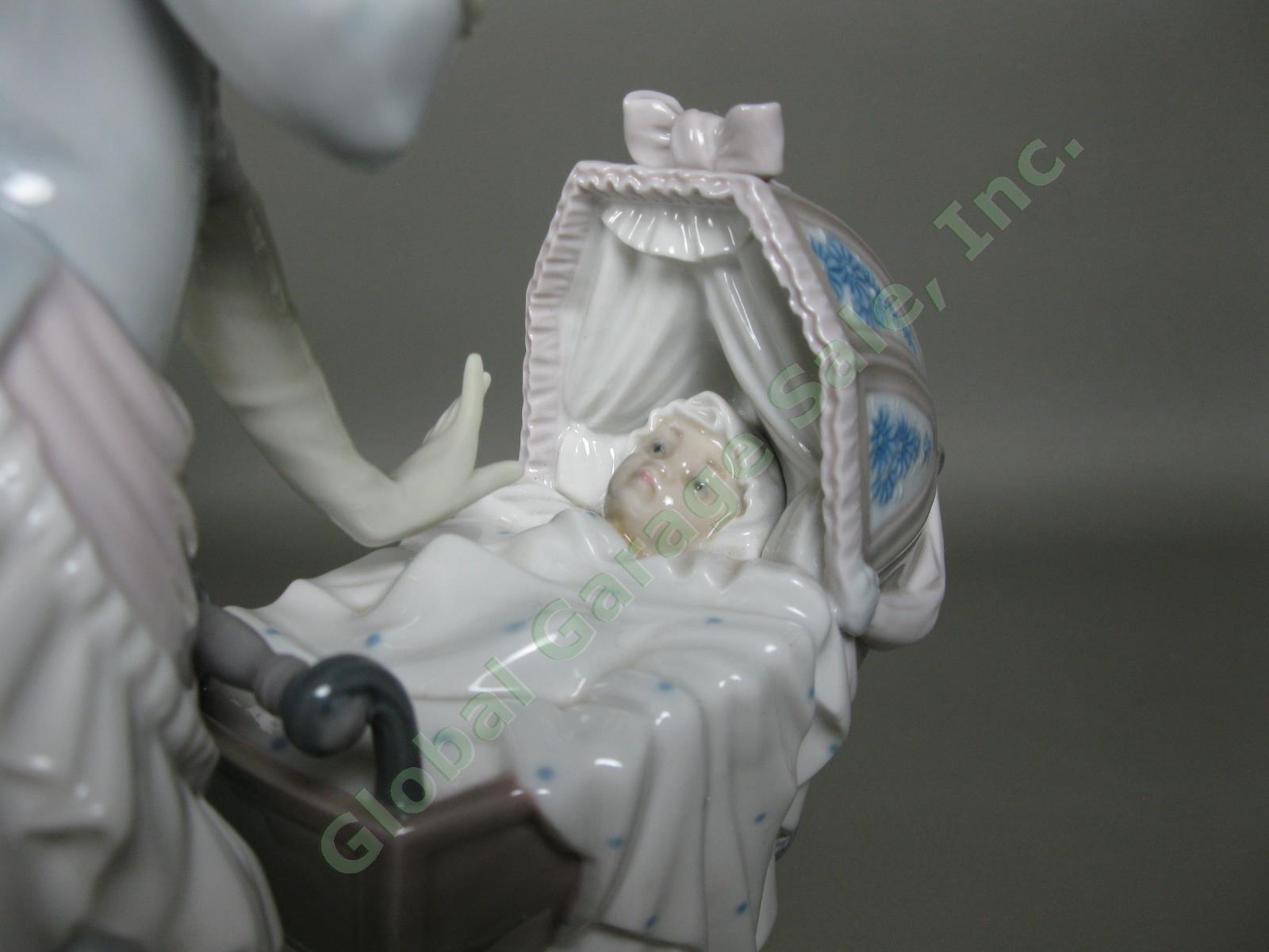 Lladro Large Babys Outing 4938 Figurine Mother Baby Carriage Stroller Mint w/Box 5