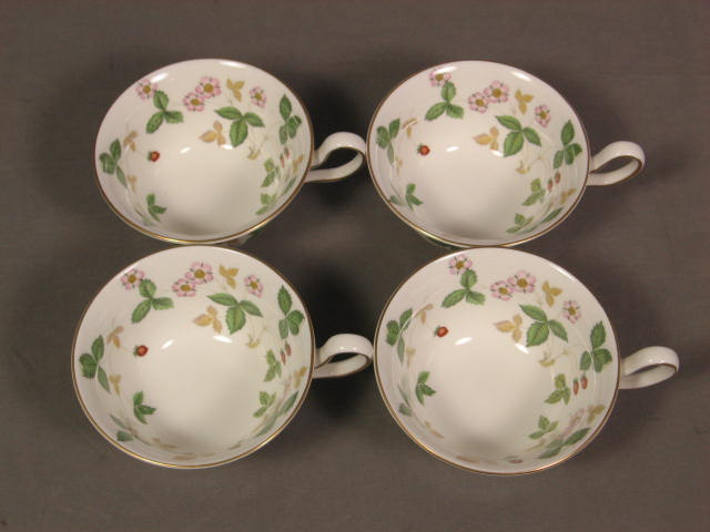 4 Vintage Wedgwood Wild Strawberry Tea Cups + Saucers 1