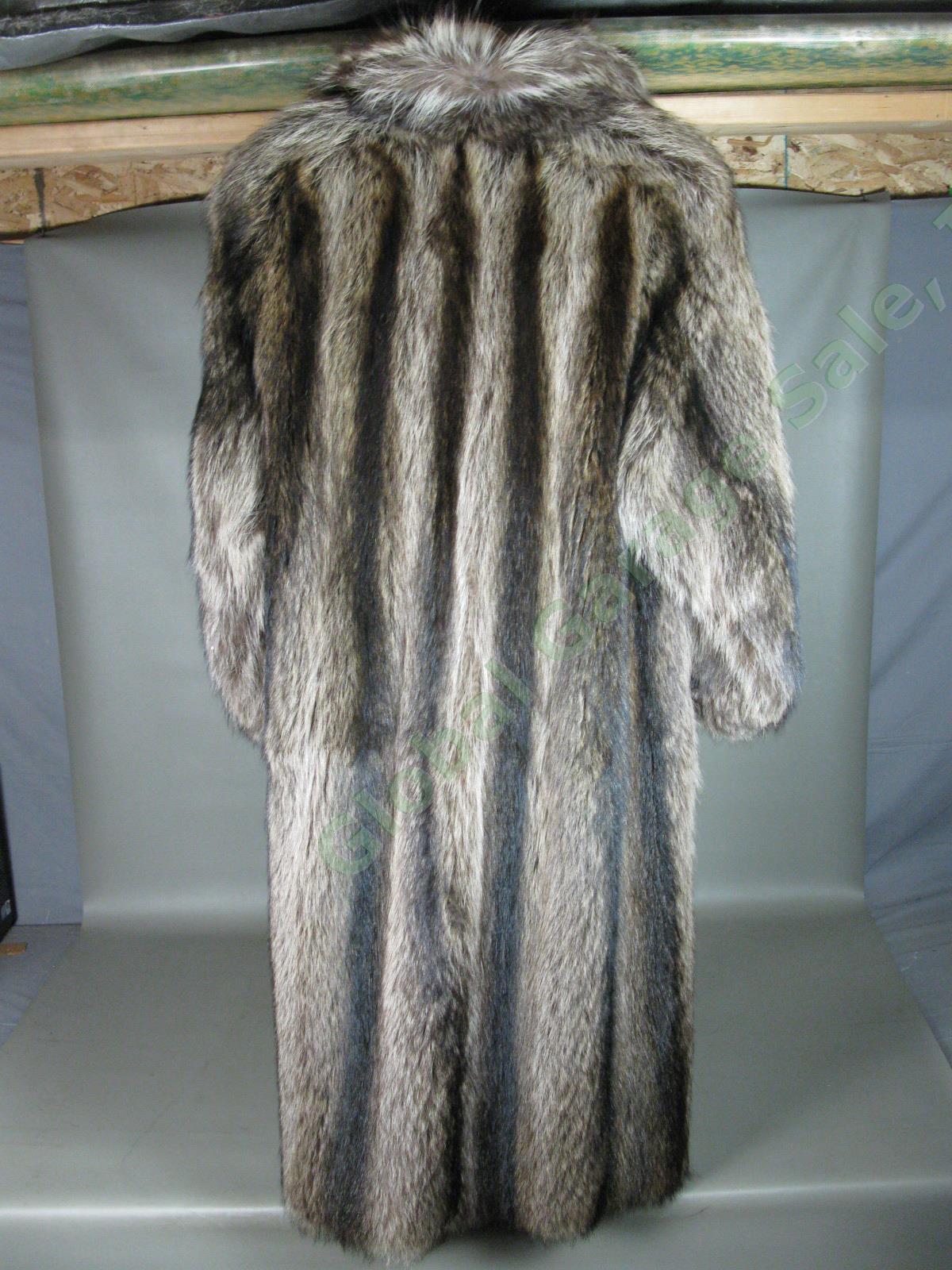 Vintage Fourrures Shuchat Raccoon Fur Full-Length Womens Coat + Hat Montreal CA 1