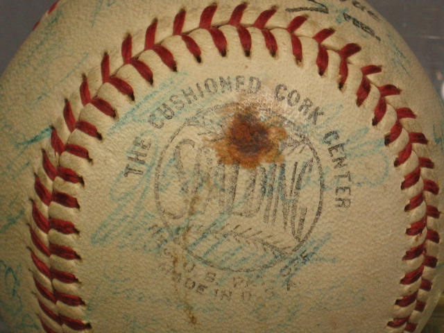 1962 Milwaukee Braves Team Hand Signed Ball Baseball NR 4