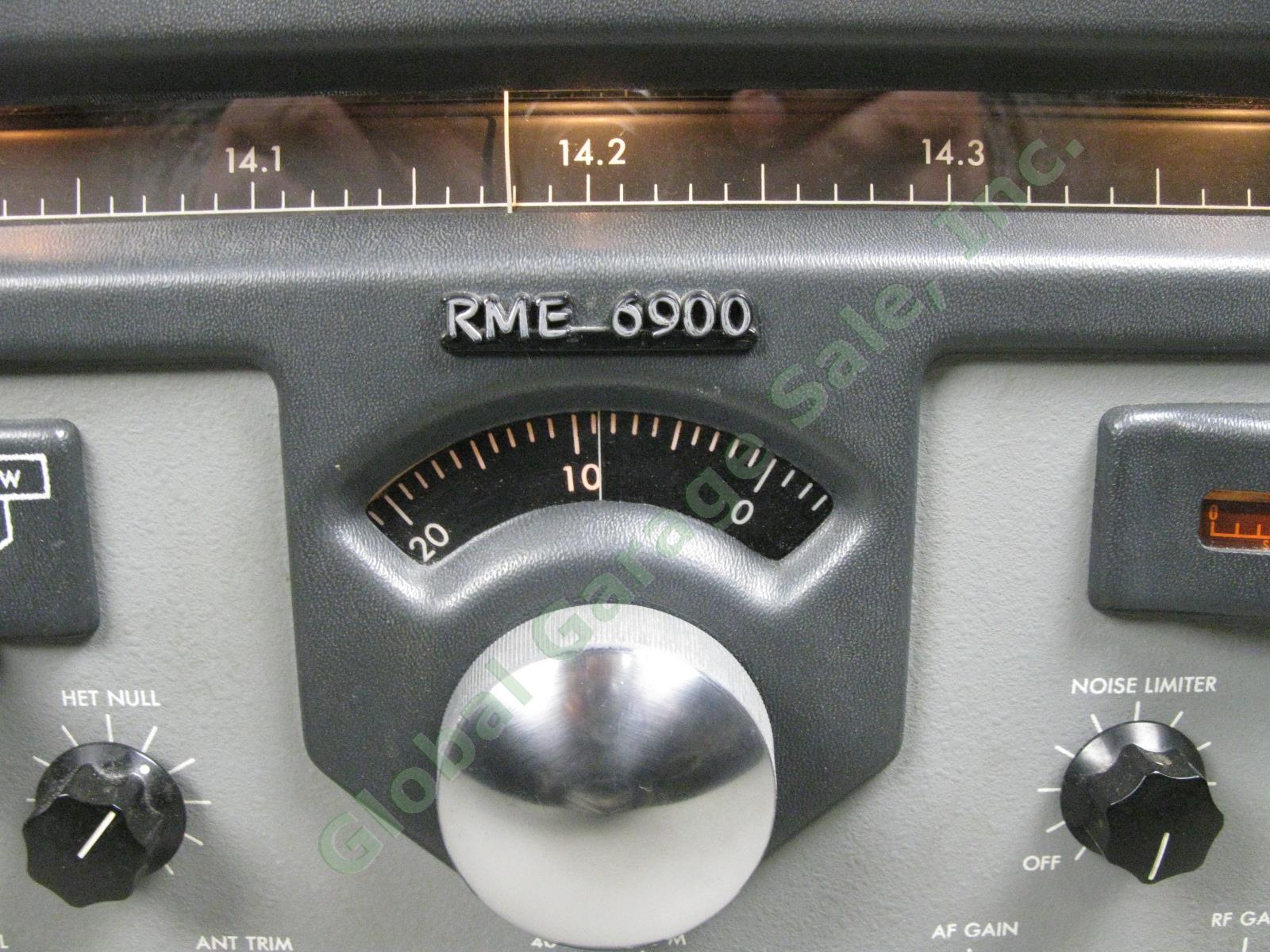 Vintage RME 6900 Ham AM/CW Radio Receiver 80-10 Meters SSB Tested Working IWC NR 2