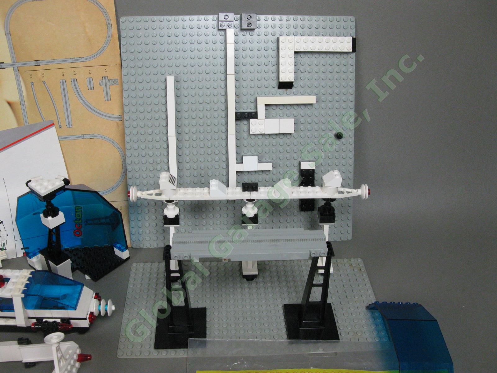 Lego Classic Space #6990 Monorail Transport Station + Instructions Manual 1990 2