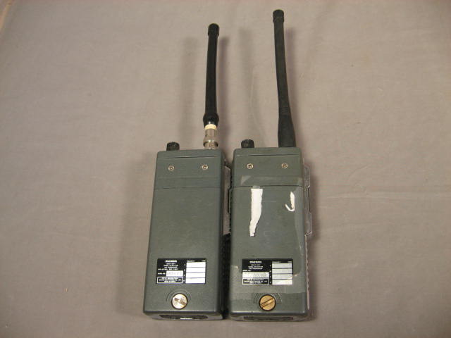 6 UHF VHF Radios Lot Motorola P110 HT90 Maxon +Chargers 2