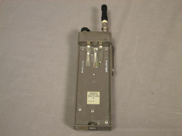 6 UHF VHF Radios Lot Motorola P110 HT90 Maxon +Chargers 4