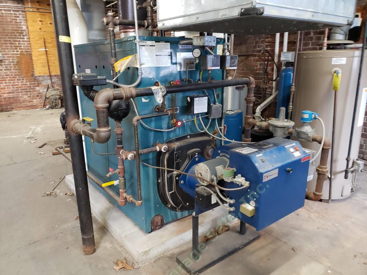 Burnham V908A Steam Boiler Natural Gas 1,110,000 BTU w/8 Modine Hydronic Heaters 1