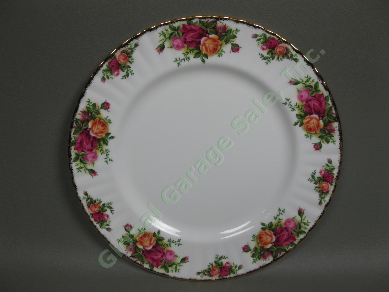 8 Royal Albert Old Country Roses Dinner Plate Fluted Gold Trim Bone China Set NR 1