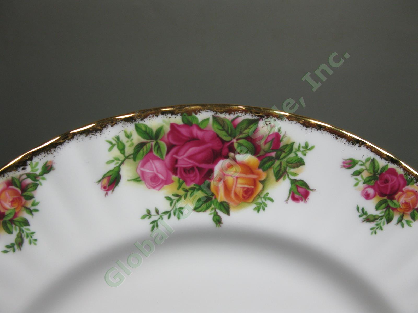 8 Royal Albert Old Country Roses Dinner Plate Fluted Gold Trim Bone China Set NR 2