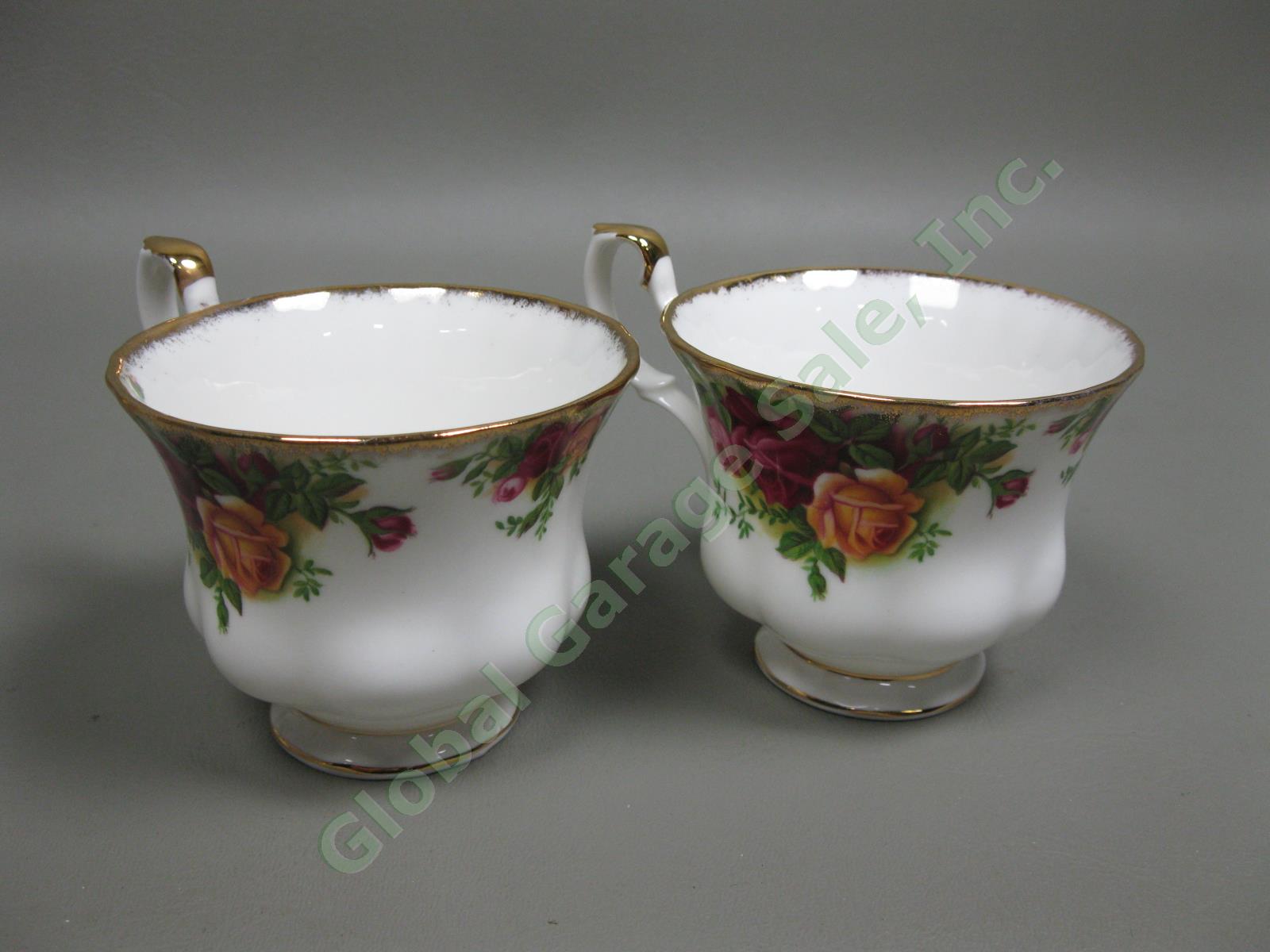 8 Royal Albert Old Country Roses Footed Tea Cup/Saucer Gold Trim Bone China Set 15