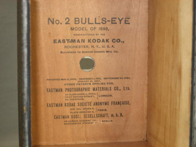 Antique Kodak No 2 Bulls-Eye Green Brownie Box Cameras 6