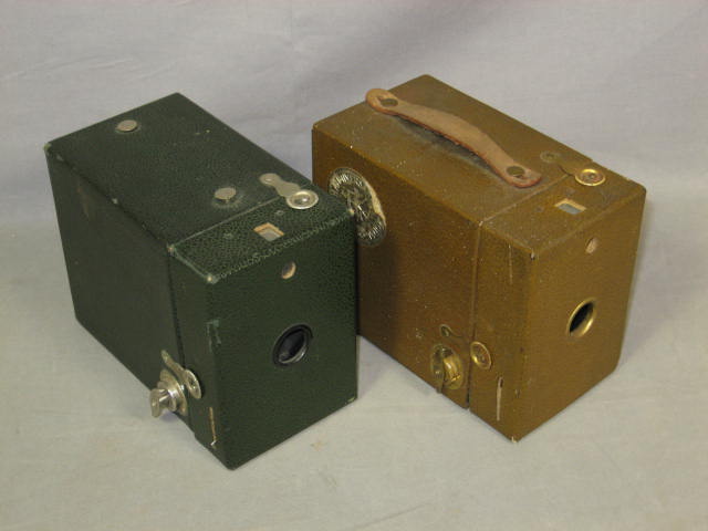 Antique Kodak No 2 Bulls-Eye Green Brownie Box Cameras 9