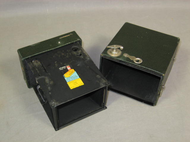 Antique Kodak No 2 Bulls-Eye Green Brownie Box Cameras 12