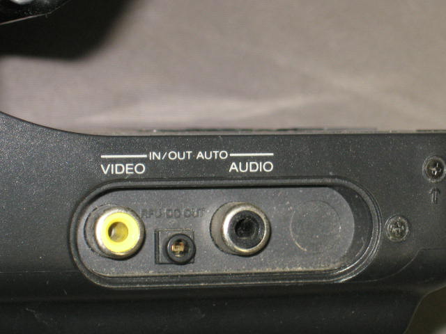 Sony GV-200 GV200 Video 8 8mm TV Recorder Walkman NTSC 4