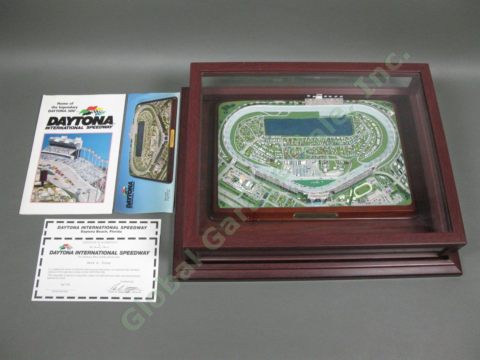 Danbury Mint Daytona 500 International Speedway NASCAR Racetrack Replica Race NR