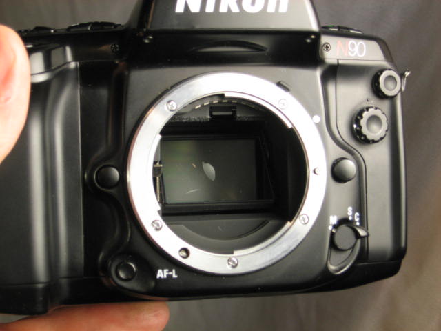 Nikon N90 Camera AF Nikkor 24-120 Zoom Lens SB-15 Flash 6