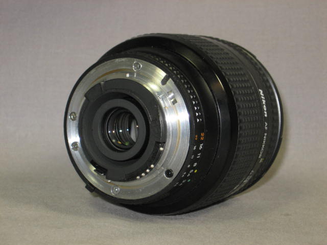 Nikon N90 Camera AF Nikkor 24-120 Zoom Lens SB-15 Flash 9