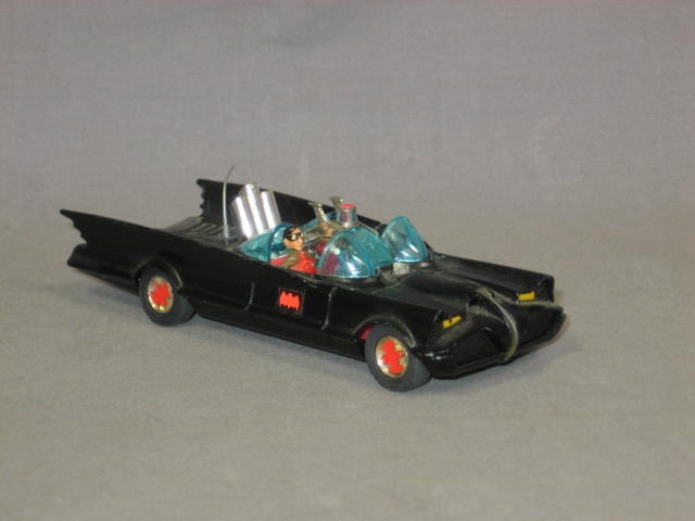 Vintage Corgi Toys Diecast Batmobile Batman Car Red Hub