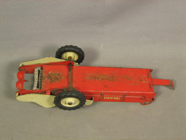 7 Vintage Farm Toy MM Hubley Tru-Scale Tractor Spreader Hay Elevator Wagon More 17