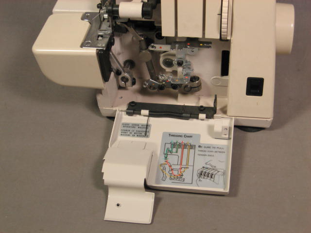 Singer 14U64A 14U 64A Ultralock Serger Sewing Machine + 5
