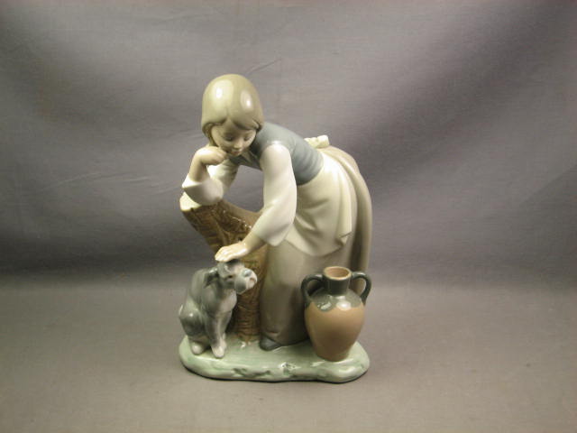 Vintage Retired Lladro Caress And Rest 1246 Girl Resting Petting Dog Figurine