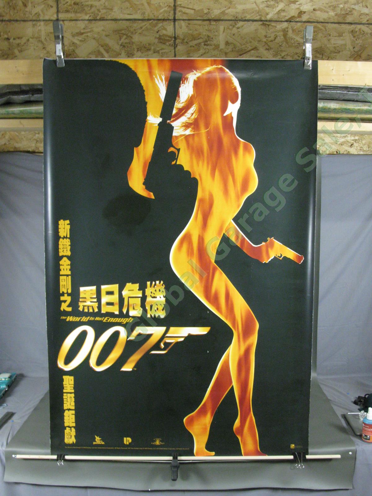 HUGE RARE James Bond 007 World Not Enough Original CHINESE Movie Banner Brosnan