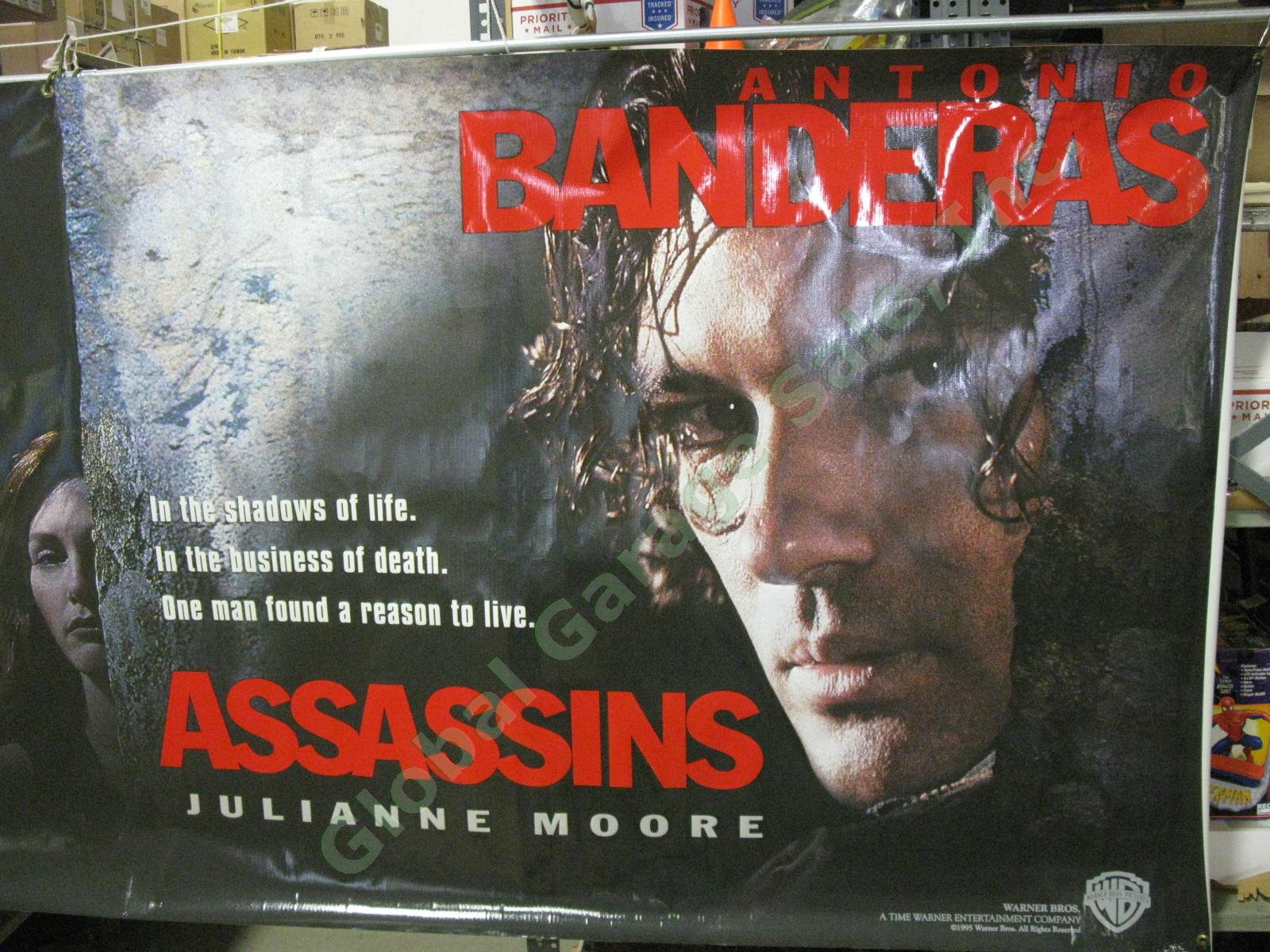 HUGE Assassins Original Movie Theater Lobby Vinyl Banner Stallone Banderas Moore 2