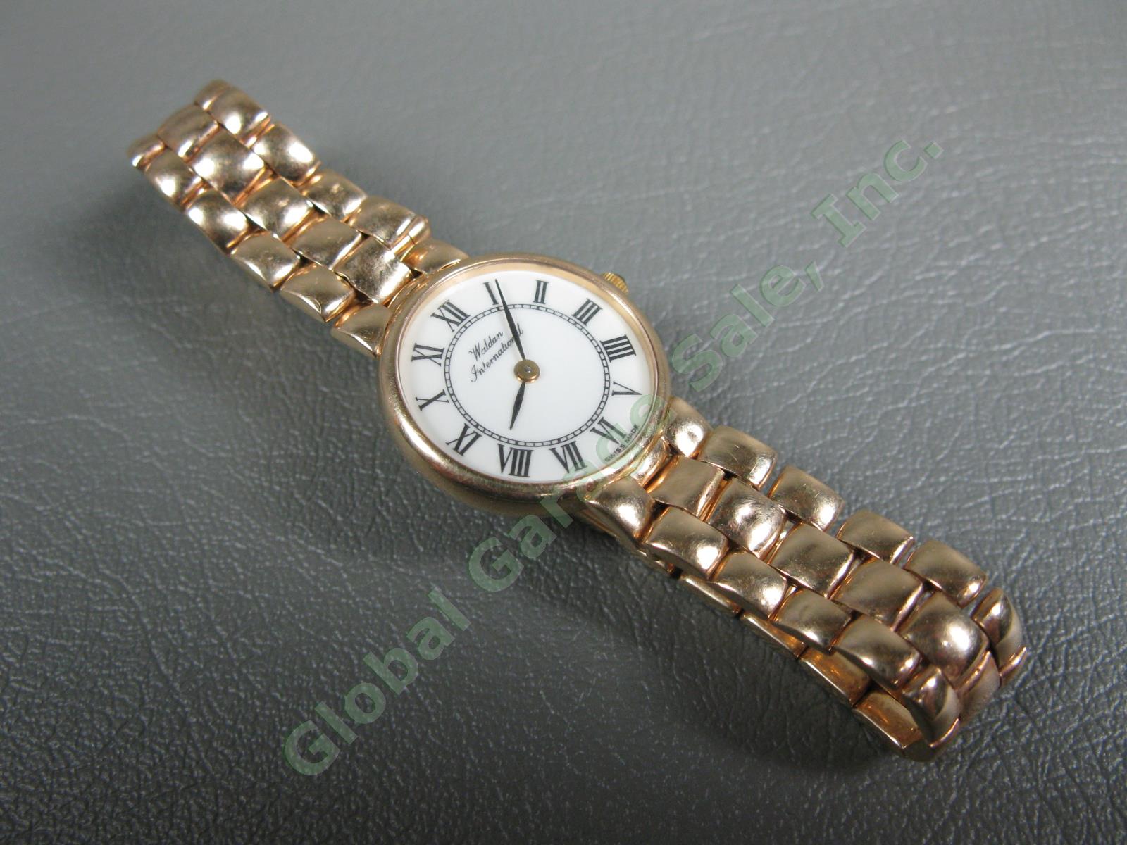 14k Yellow Gold Waldan International Cabochon Sapphire Wrist Watch 26.7 Grams NR