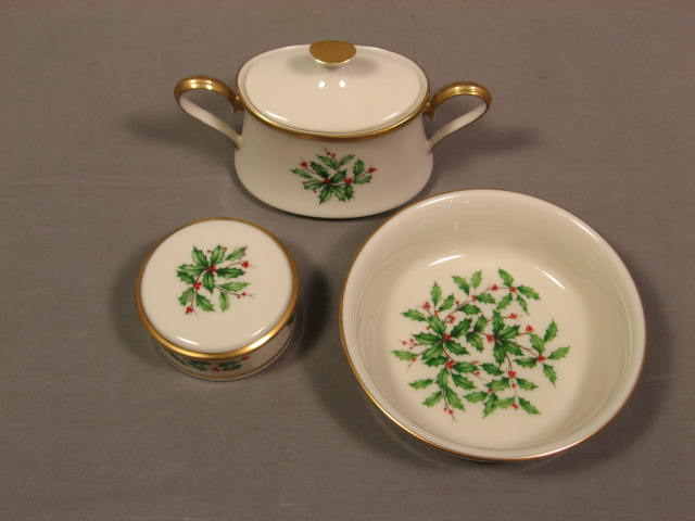 Lenox Holiday Holly Picture Frame Cups Treat Bowls Dish 3