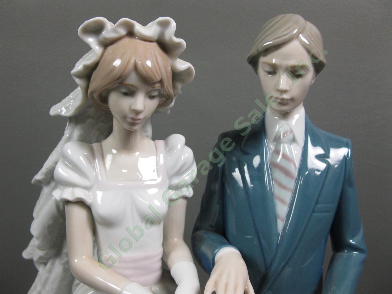 Retired LLadro 5587 Wedding Day Cake Bride Groom Large 13" Porcelain Figurine 1