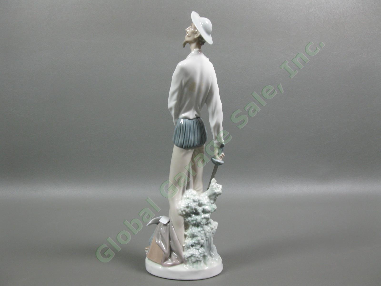 1985 Lladro 4854 Don Quixote Standing Sword Collectors Society Plaque Figurine 4