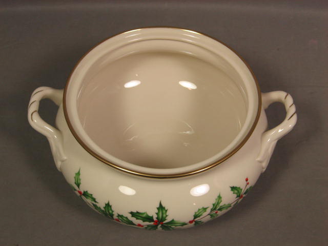 Vintage Lenox Holiday Holly 24K Gold Soup Tureen + Lid 4