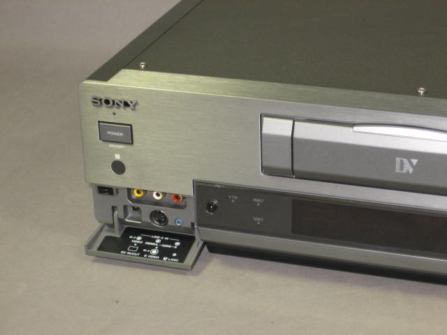 Sony DHR-1000 MiniDV DVCAM Digital VCR Deck Recorder NR 1