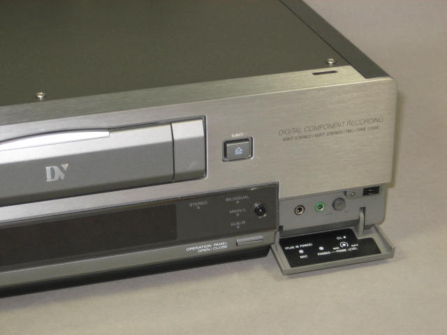 Sony DHR-1000 MiniDV DVCAM Digital VCR Deck Recorder NR 2
