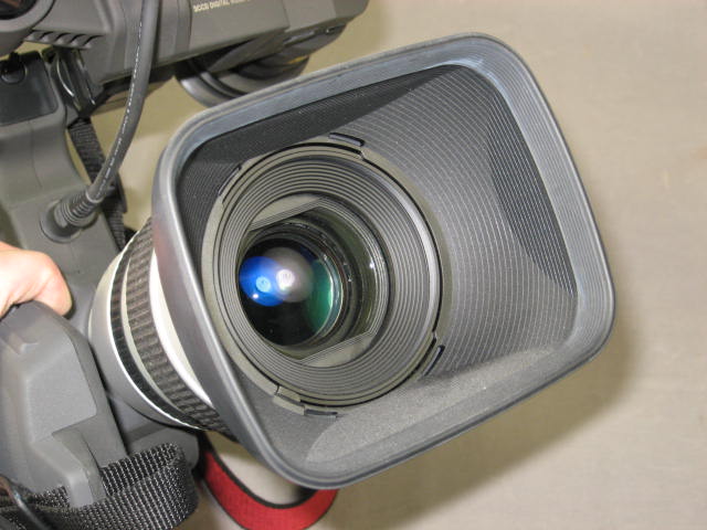 Canon XL-1S XL1 S XL1S 3CCD MiniDV Video Camcorder + NR 9