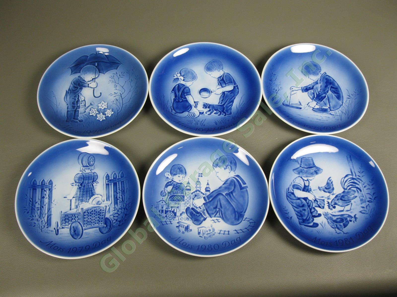 25 1970-1994 Desiree Denmark Old Copenhagen Blue Porcelain Mothers Day Plate Set 3