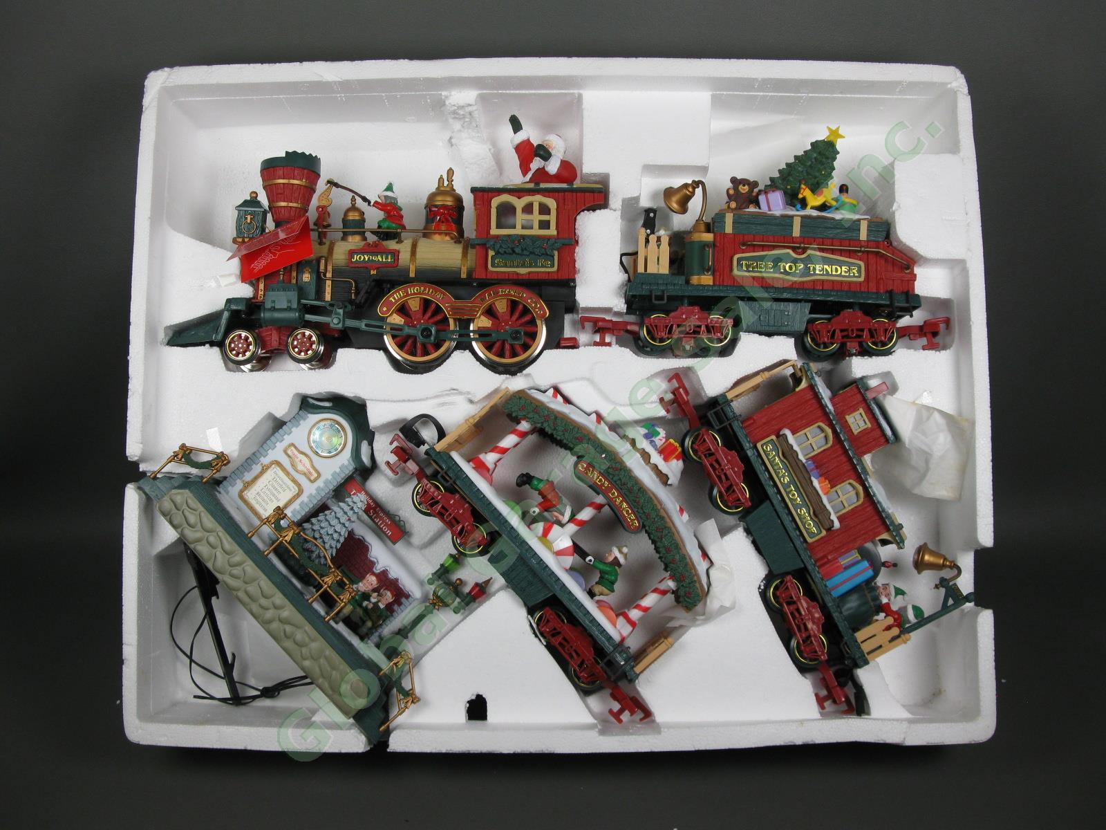 New Bright The Holiday Express Animated Train Set 387 G COMPLETE Video See Desc 2