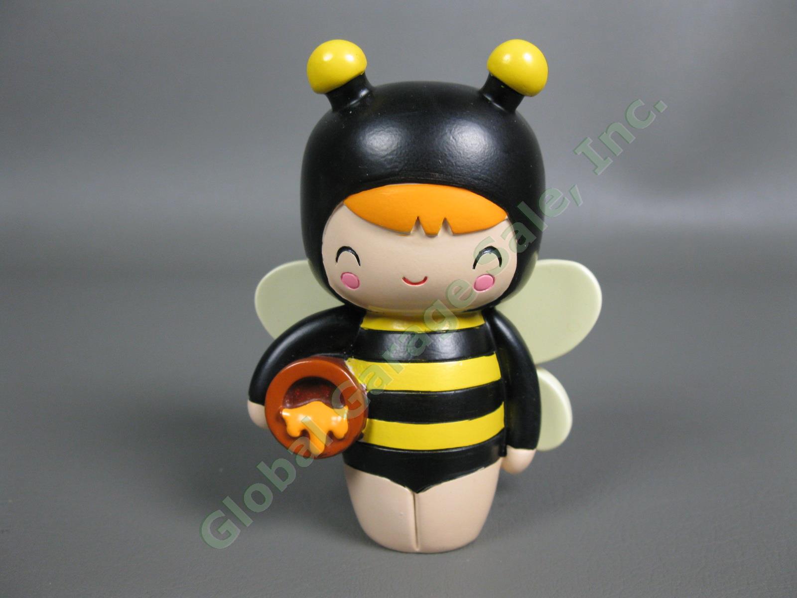 Original 2013 Momiji Queenie Doll Figurine Secret Message Container Honey Bee NR 1