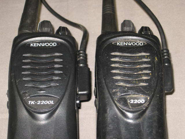 Motorola GR500 VHF Repeater + 2 Kenwood TK-2200 Radios 9