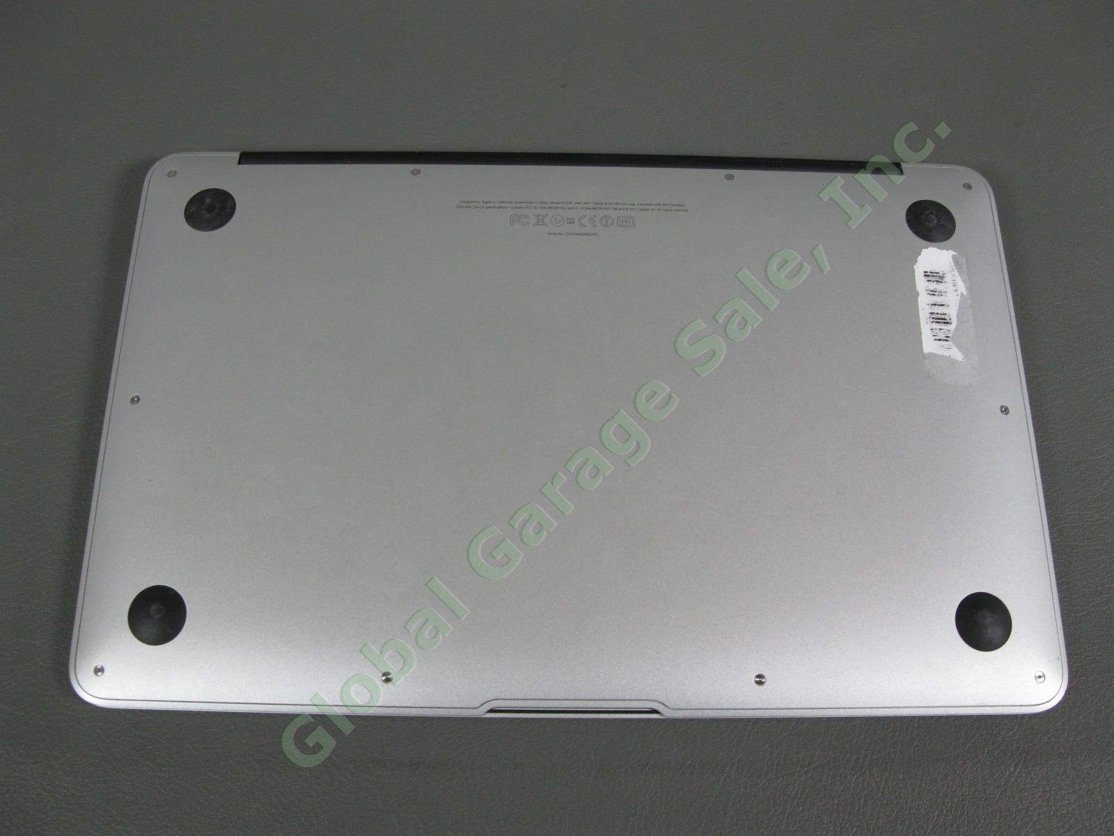 2011 Apple MacBook Air A1370 MC968LL/A 11" Inch Core i5 1.6Ghz 2GB RAM 64GB SSD 3