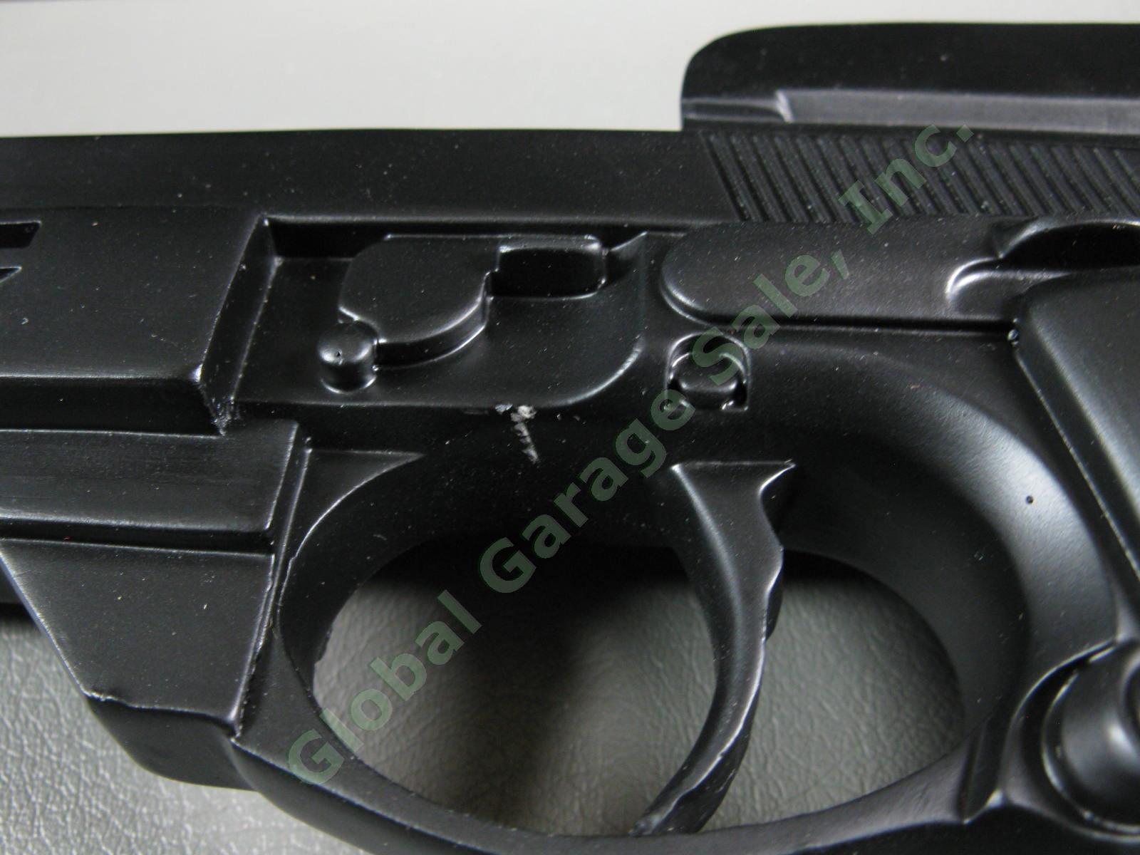 Neca ROBOCOP Beretta M93R Auto-9 Resin Gun Replica Prop Limited Edition 696/1000 8