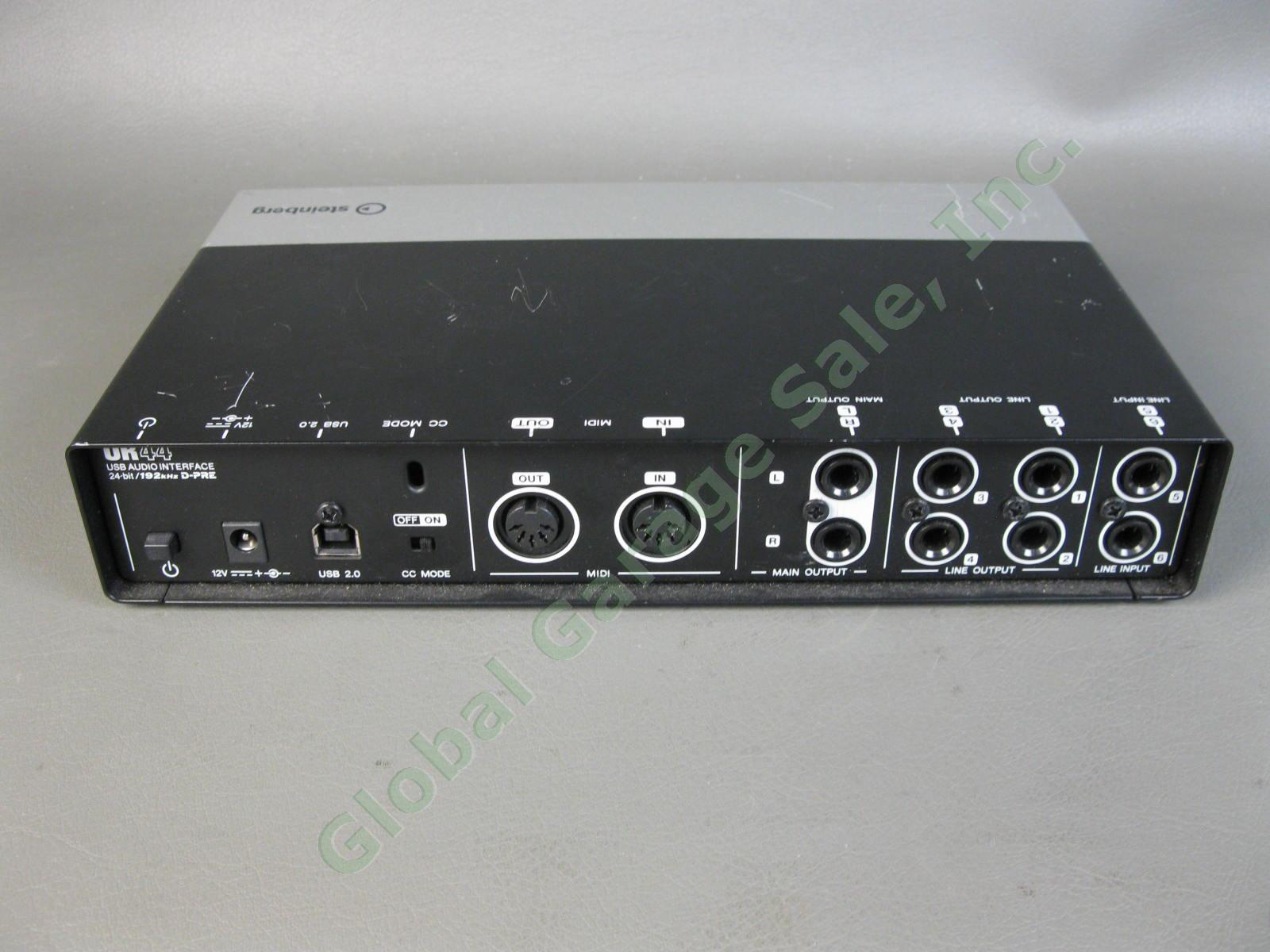 Steinberg UR44 USB 2.0 Audio/MIDI Digital Recording Interface 24bit 192kHz 6 In 4