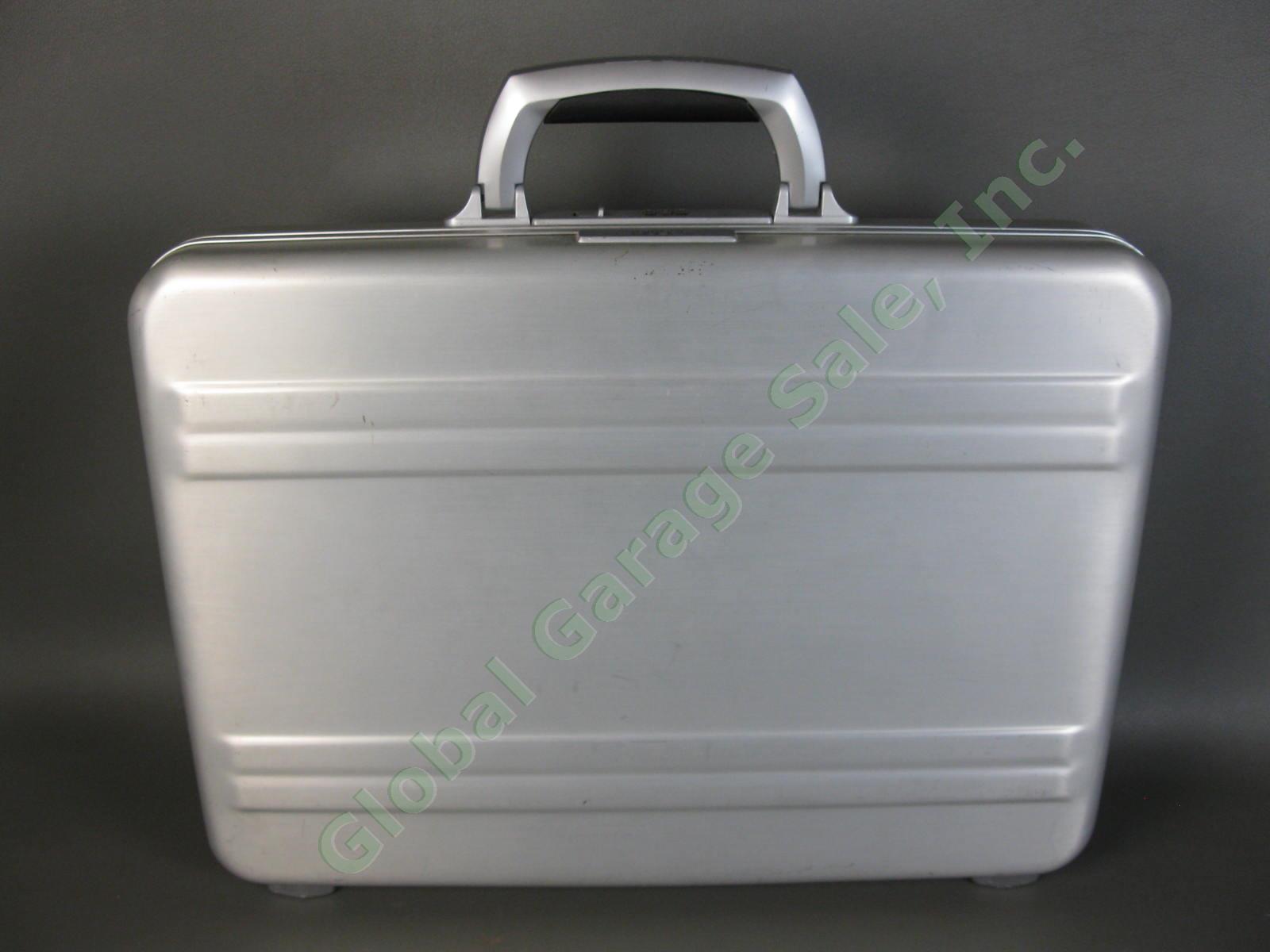 Halliburton ZERO Aluminum Briefcase 18"x13"x3" Combo Lock Excellent Condition NR 4