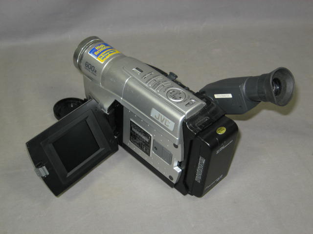 JVC GR-SXM250U Super S-VHS-C Camcorder Video Camera+ NR 3