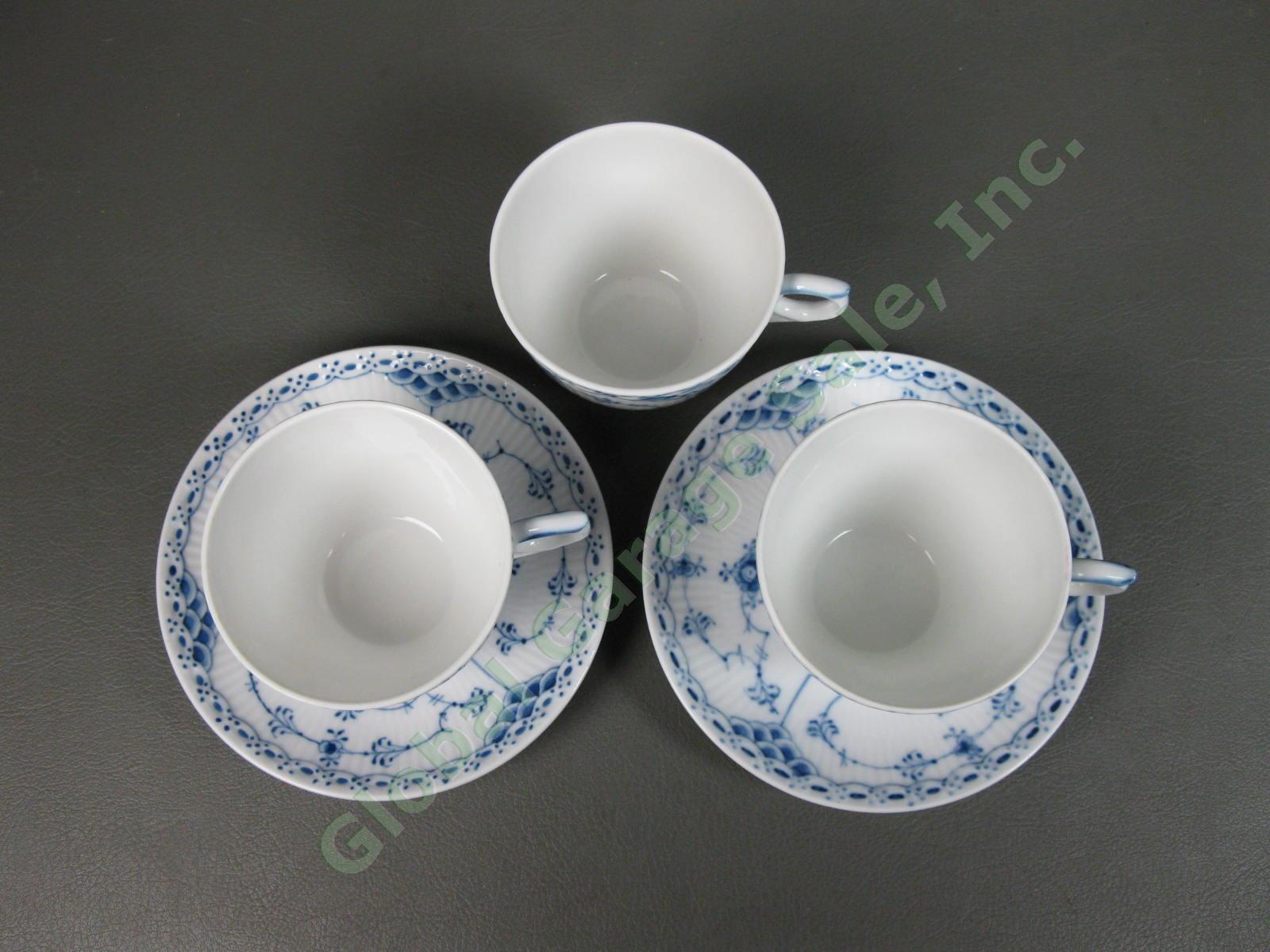 Royal Copenhagen Blue Fluted Half Lace 756 Tea Coffee 3 Flat Cup & 2 Saucer Sets 1