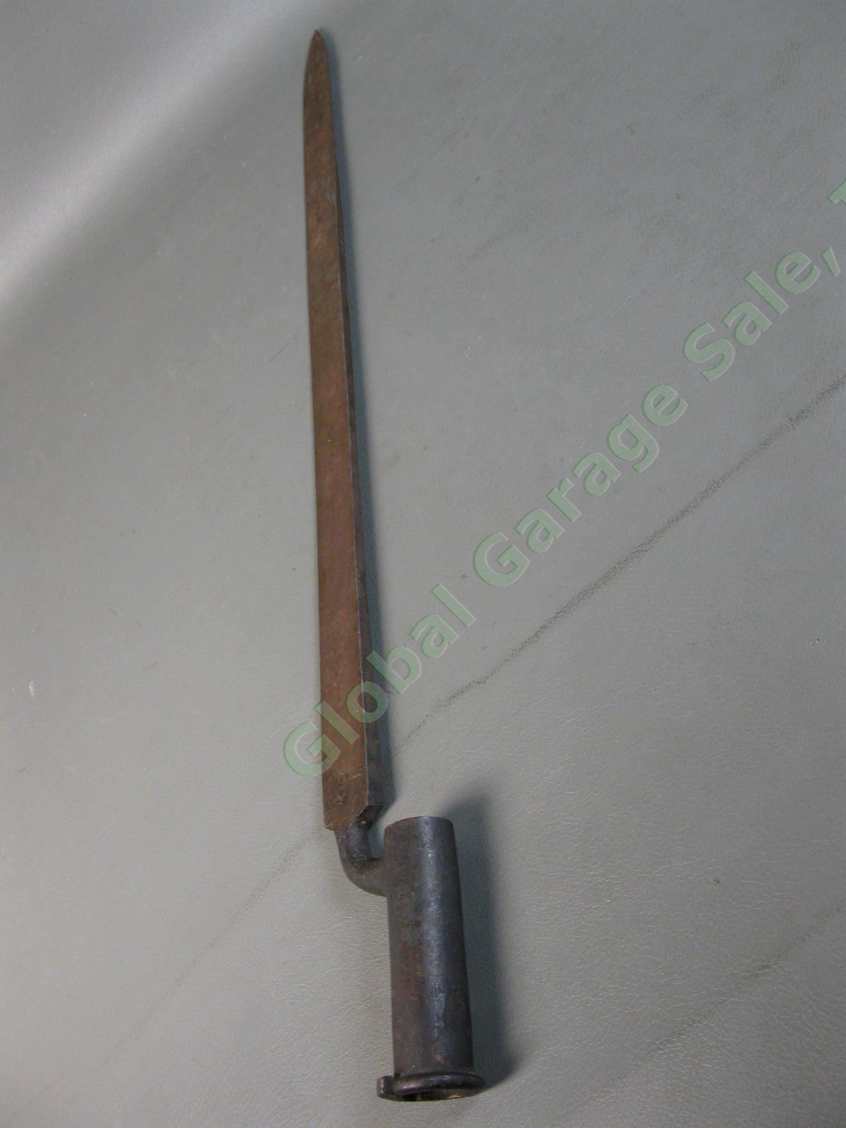 1841 British Sappers & Miners Royal Artillery Carbine 4" in Socket Sword Bayonet 1