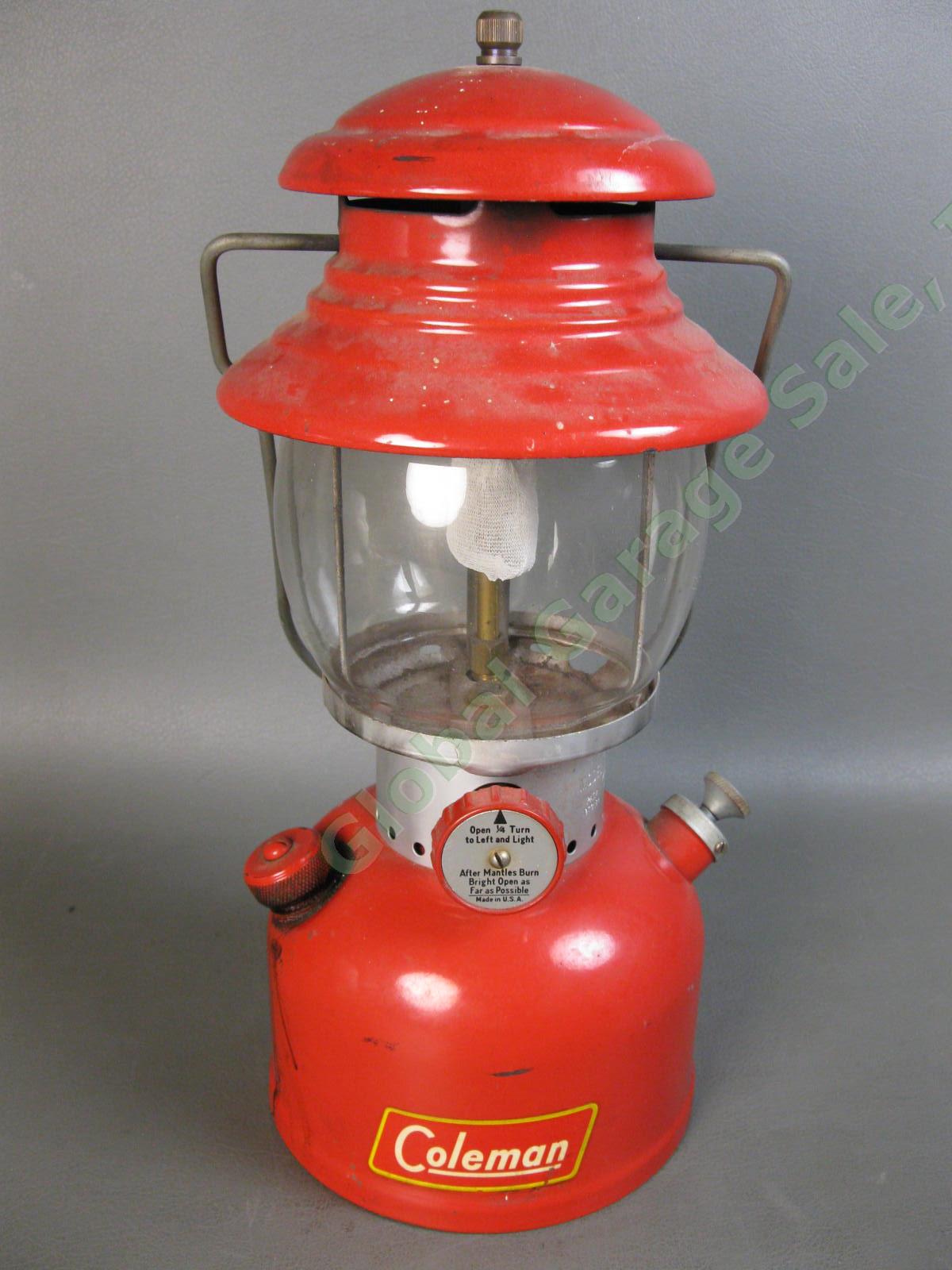 Original VINTAGE 5/1953 Coleman Single Mantle Lantern Model 200A