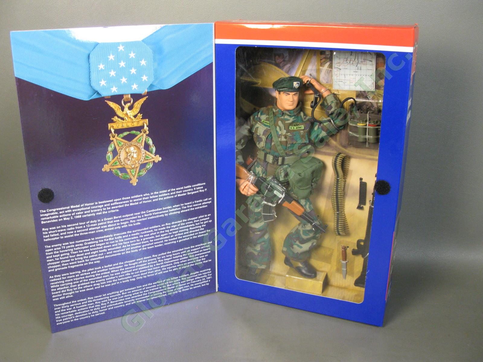 2001 GI Joe 12" Vietnam War Medal of Honor Recipient Roy Perez Benavidez Figure 1