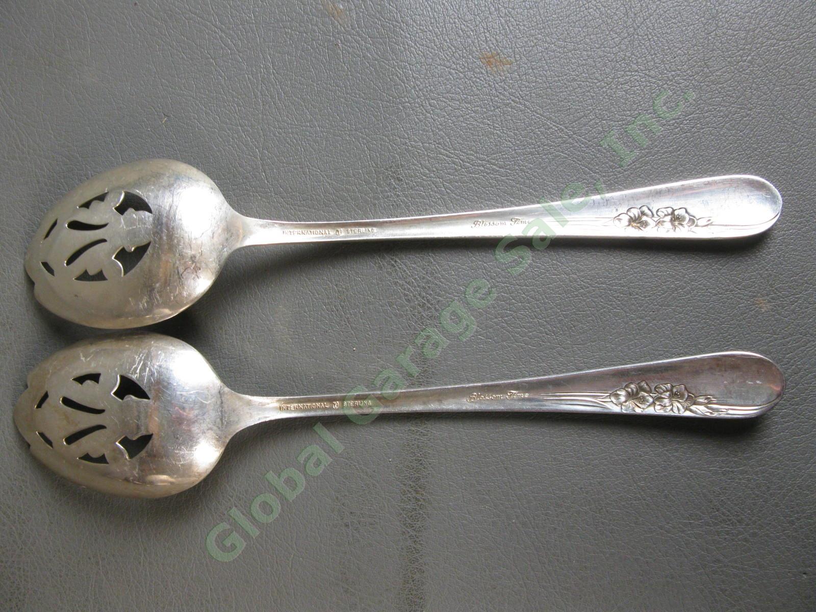 2 International Sterling Silver Blossom Time Pierced Serving Spoon Set Pair 124g 3