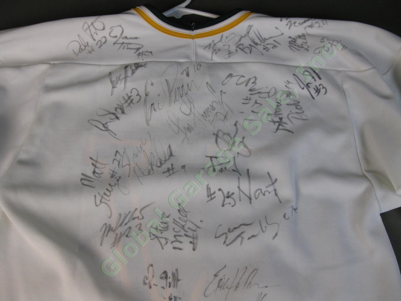 1996 UVM Vermont Hockey Team Signed Jersey NHL Bruins Tim Thomas Eric Perrin NR 2