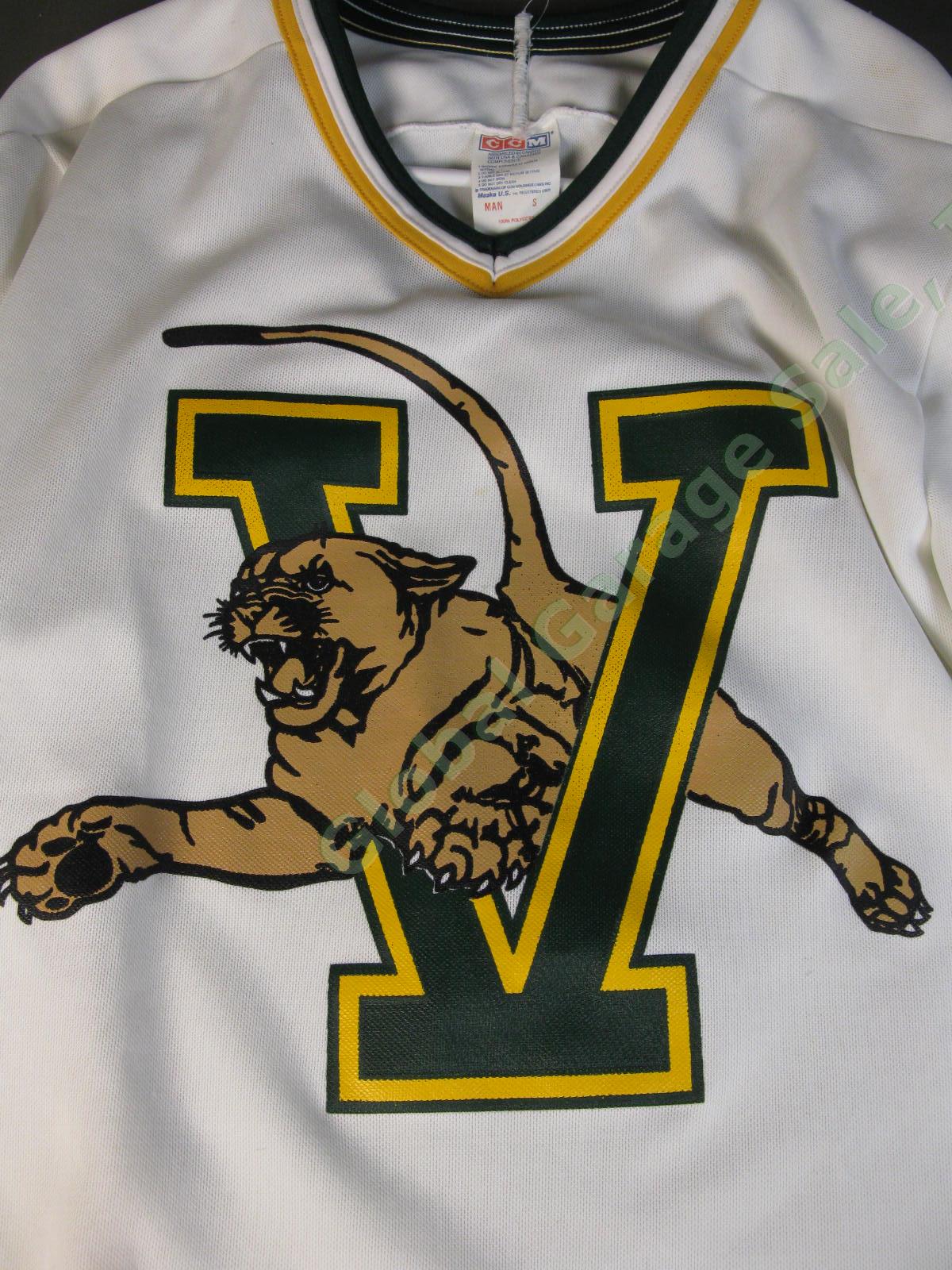 1996 UVM Vermont Hockey Team Signed Jersey NHL Bruins Tim Thomas Eric Perrin NR 9